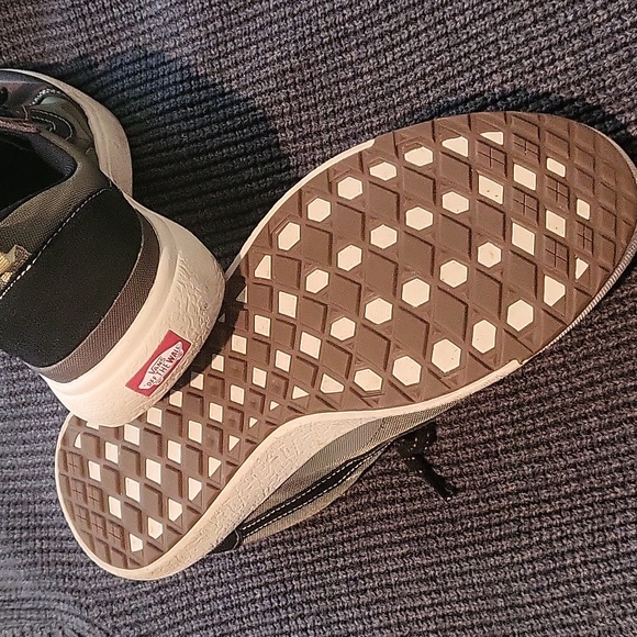 Vans Black and Gray Men's Sneakers - Picture 3 of 4